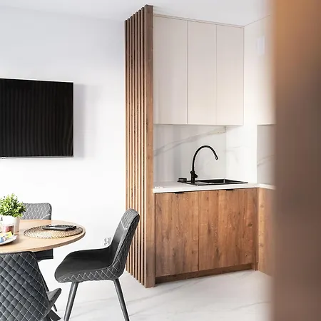 Rentplanet - Nawrot * Λοτζ